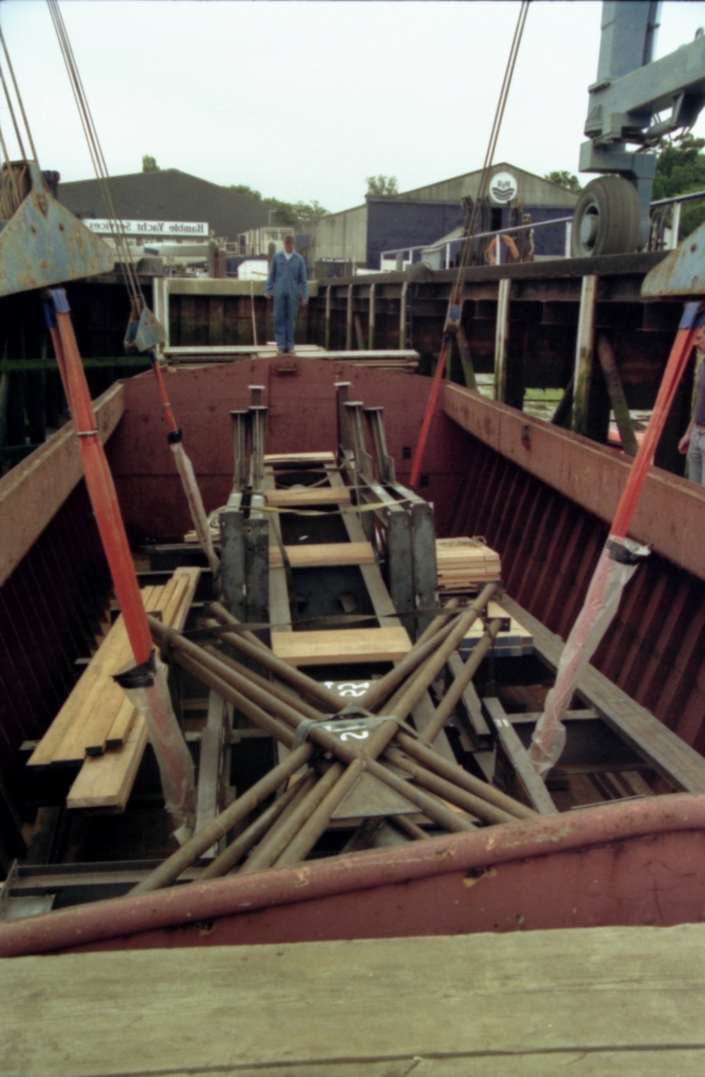 empty barge.jpg